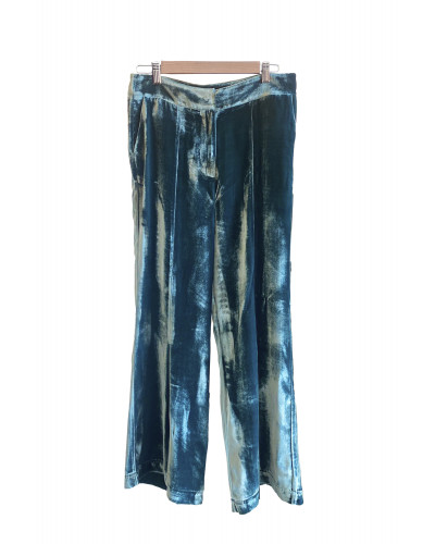 PANTALÓN VELVET CELESTE